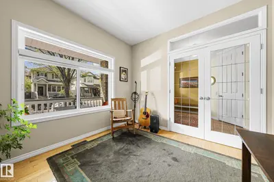 Interior photo 2 of 9923 89 ST NW