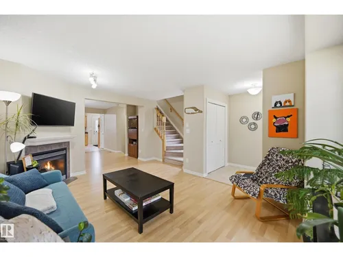 11337 76 AV NW, Edmonton - $586,200