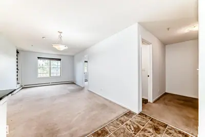 Interior photo 4 of #103 3315 JAMES MOWATT TR SW SW