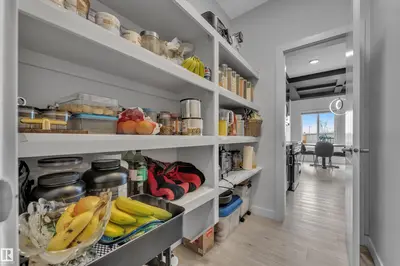 Interior photo 2 of 1118 GOLDFINCH CR NW