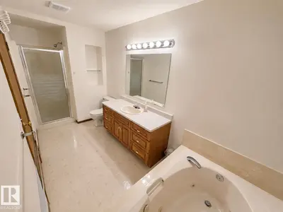 Interior photo 3 of 4005 55 AV