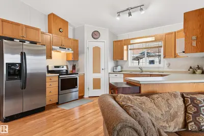 Interior photo 4 of 1727 Jubilee LO