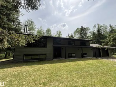 Interior photo 1 of 1, 49321 Range Road 72