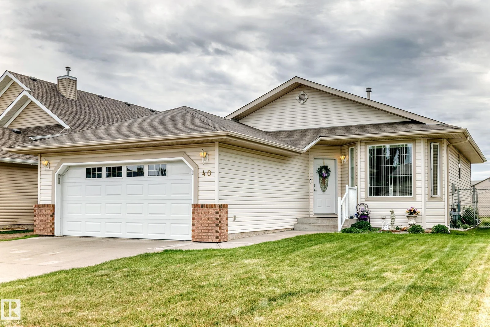 40 HERITAGE CR, Stony Plain - 3 bedroom Detached Single Family for sale