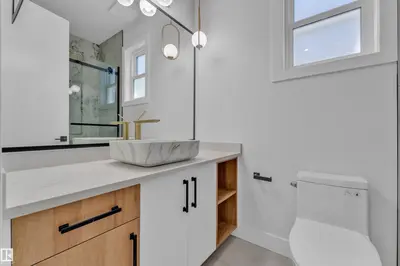 Interior photo 3 of 2631 64 AVE NE