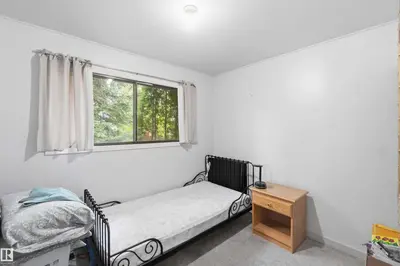 Interior photo 3 of 16 michigan ST