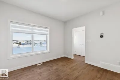 Interior photo 3 of 1081 BERG PL