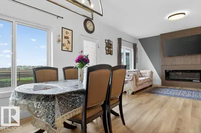 Interior photo 2 of 371 Bluff CV