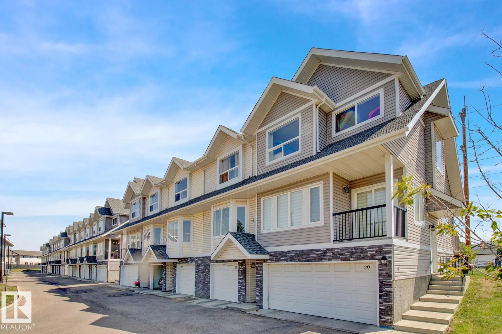 #29 13215 153 AV NW, Edmonton - 4 bedroom Townhouse for sale