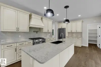 Interior photo 2 of #29 26516 TWP ROAD 514 SW SW