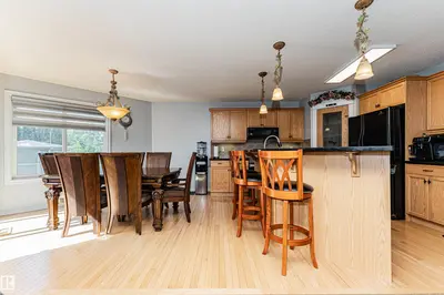 Interior photo 4 of 2727 MILES PL SW