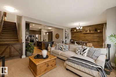 Interior photo 3 of 153 STURTZ BN