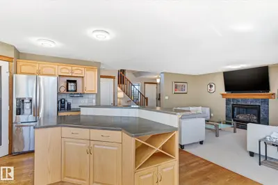 Interior photo 3 of 442 Hunters GR NW