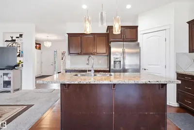 Interior photo 2 of 1523 36 AV NW