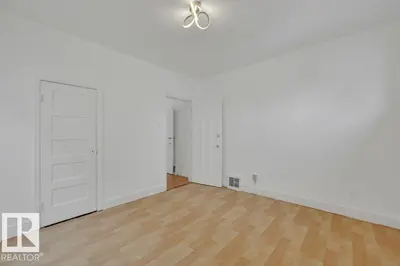 Interior photo 4 of 10844 97 ST NW
