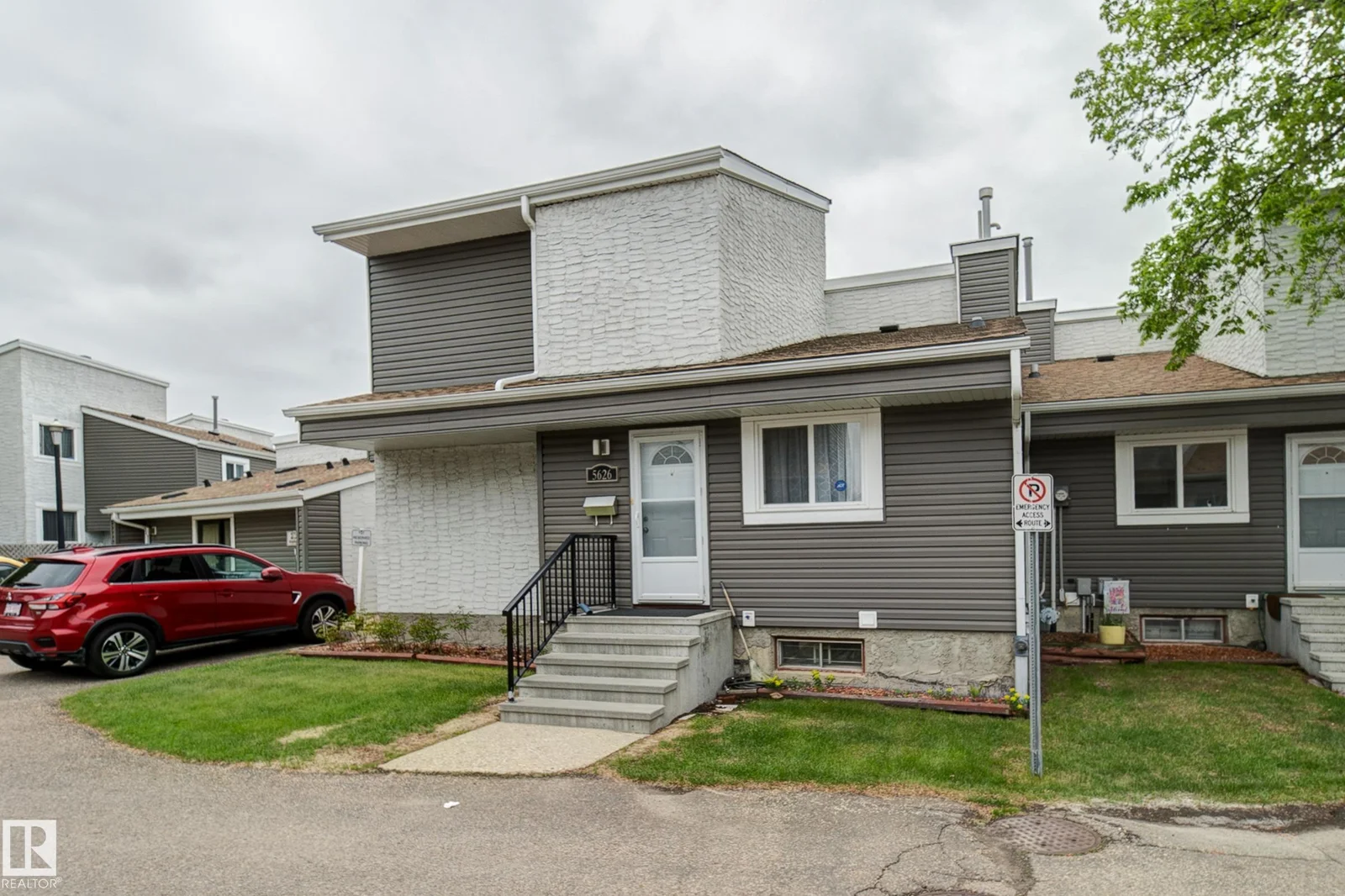 5626 19A AV NW, Edmonton - 4 bedroom Townhouse for sale