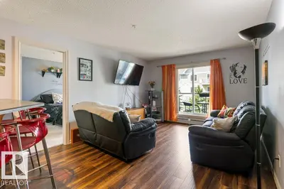 Interior photo 3 of #314 13710 150 AV NW