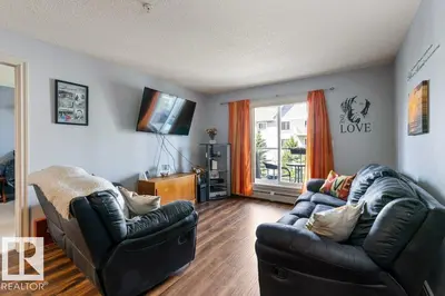 Interior photo 4 of #314 13710 150 AV NW