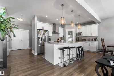 Interior photo 4 of 524 MCDONOUGH WY NW