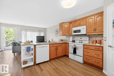 Interior photo 3 of #255 13441 127 ST NW