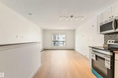 Interior photo 3 of #109 11429 124 ST NW