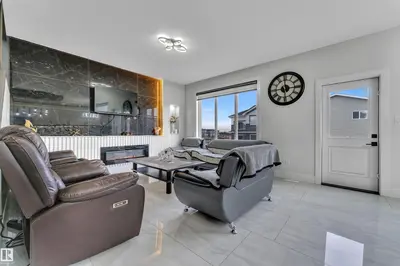 Interior photo 2 of 5936 18 ST NE