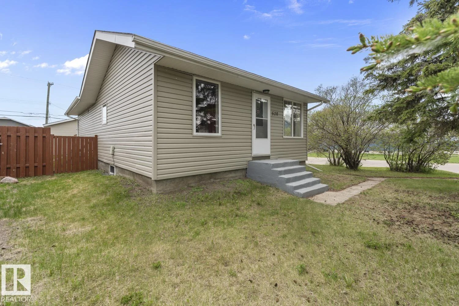 520 10 ST, Cold Lake - 2 bedroom Detached Single Family for sale