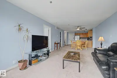 Interior photo 3 of #303 530 HOOKE RD NW