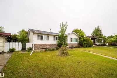 Interior photo 1 of 8512 142A AV NW