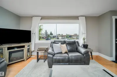 Interior photo 3 of 8512 142A AV NW