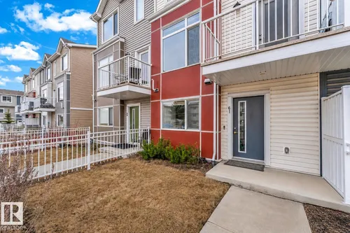#61 215 SADDLEBACK RD NW, Edmonton - $389,500