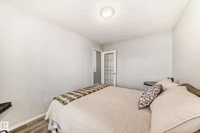 Interior photo 4 of 536 KANANASKIS CO