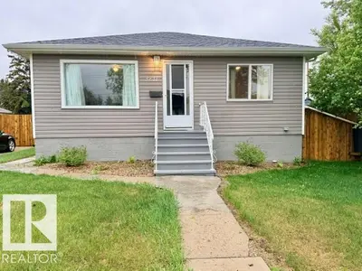 Interior photo 1 of 5611 51 AV