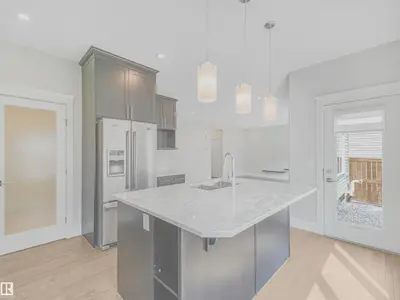 Interior photo 2 of 17835 9 AV SW
