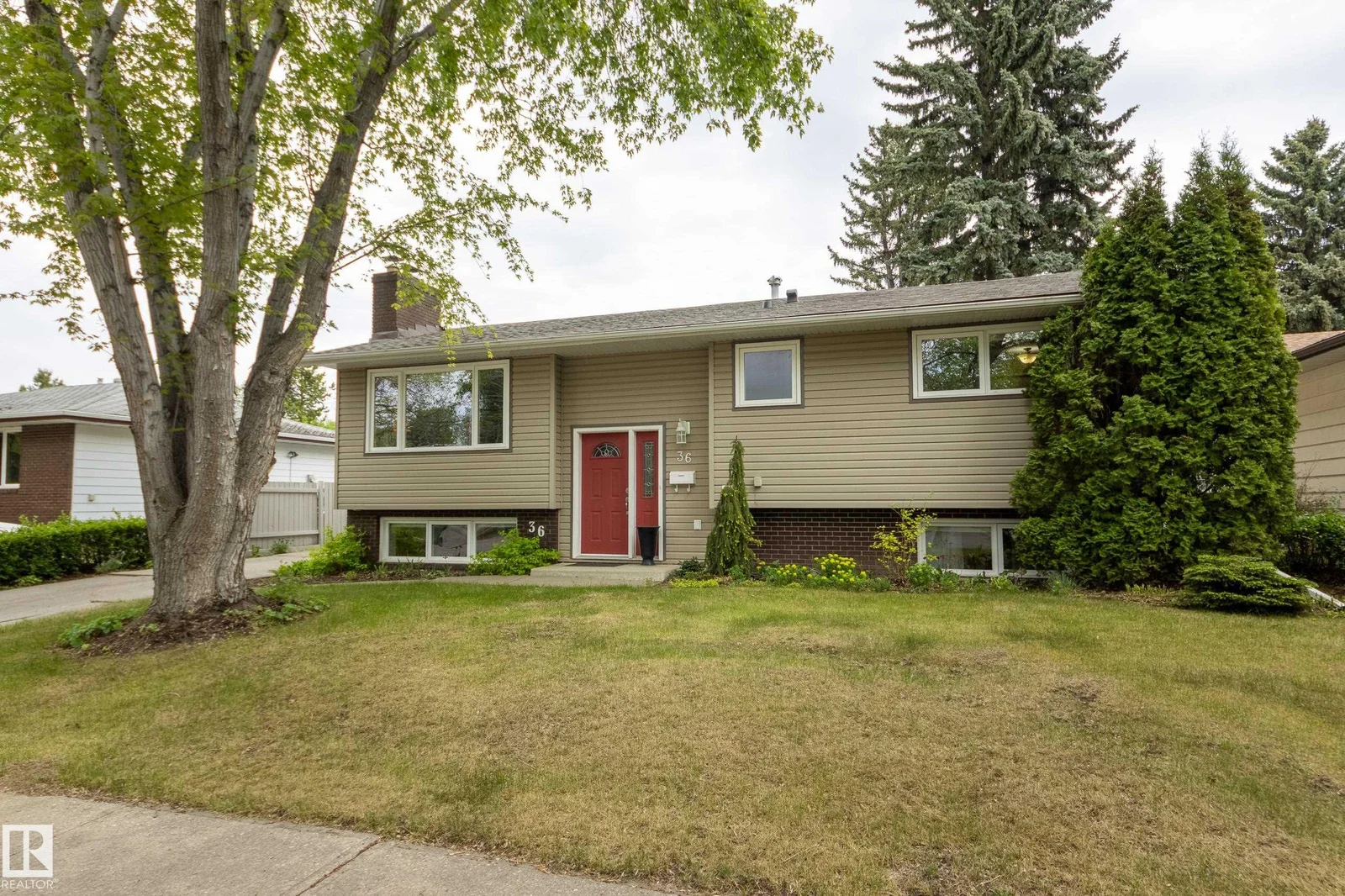 36 FENWICK CR, St. Albert - 5 bedroom Detached Single Family for sale