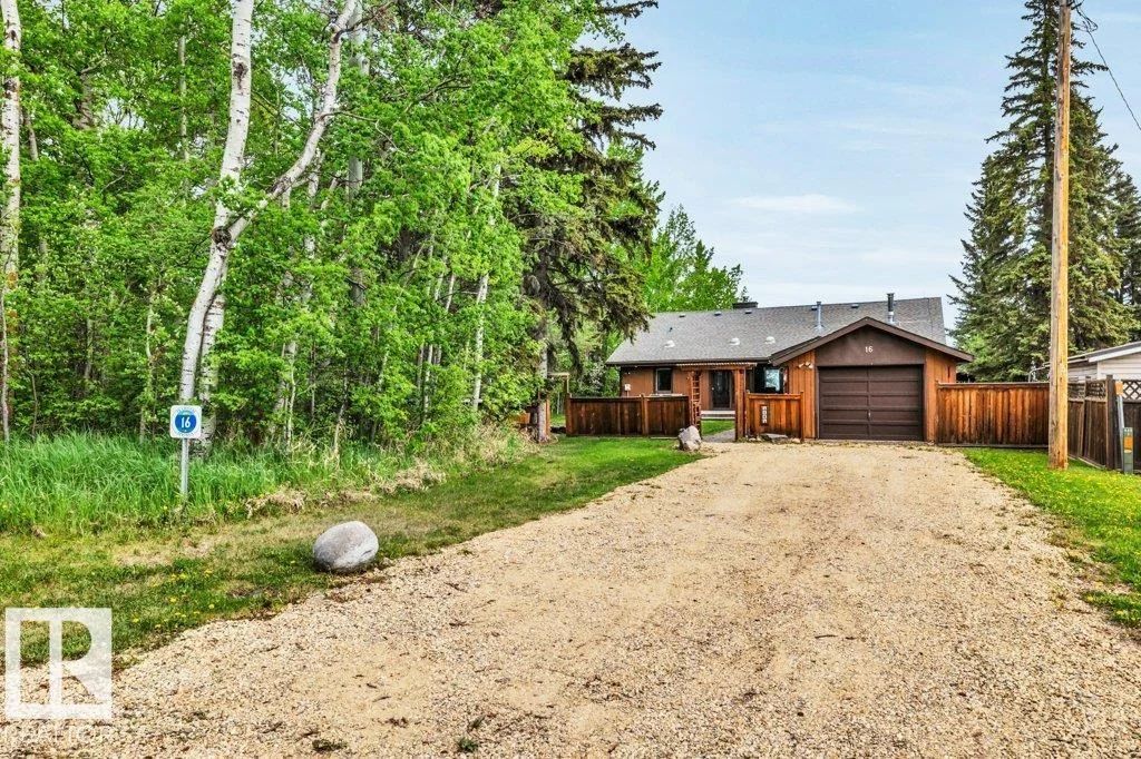 16 Cawsey Drive, Crystal Springs, Rural Wetaskiwin County - 2 bedroom Detached Single Family for sale