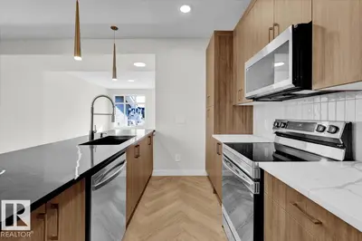 Interior photo 2 of #71 16231 19 AV SW