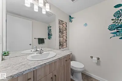 Interior photo 2 of 11840 122 ST NW