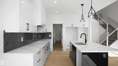 Interior photo 4 of 803 30 AV NW