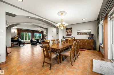 Interior photo 3 of 28125 Highway 587