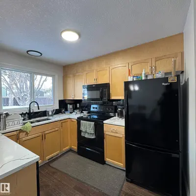 Interior photo 4 of 2043 49A NW