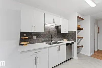 Interior photo 2 of #202 7815 159 ST NW