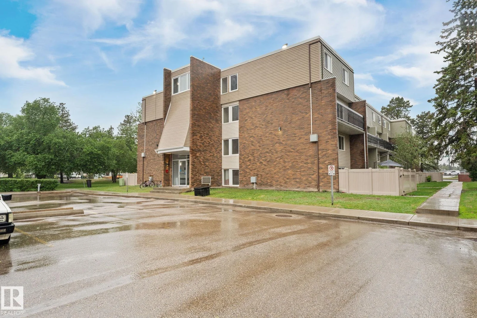 #202 7815 159 ST NW, Edmonton - 3 bedroom Apartment for sale