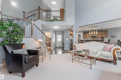 Interior photo 3 of 107 RUE MARQUET