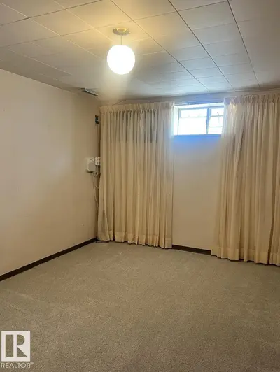 Interior photo 4 of 15003 81 ST NW