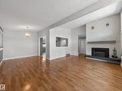 Interior photo 3 of 