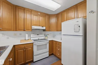 Interior photo 2 of #413 8912 156 ST NW NW