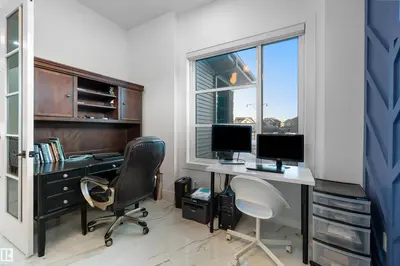 Interior photo 3 of 3904 GINSBURG CR NW