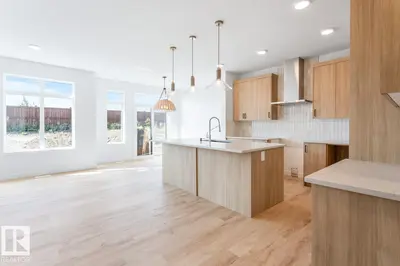 Interior photo 3 of 133 Cuddie DR