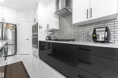 Interior photo 2 of 16212 32 AV SW